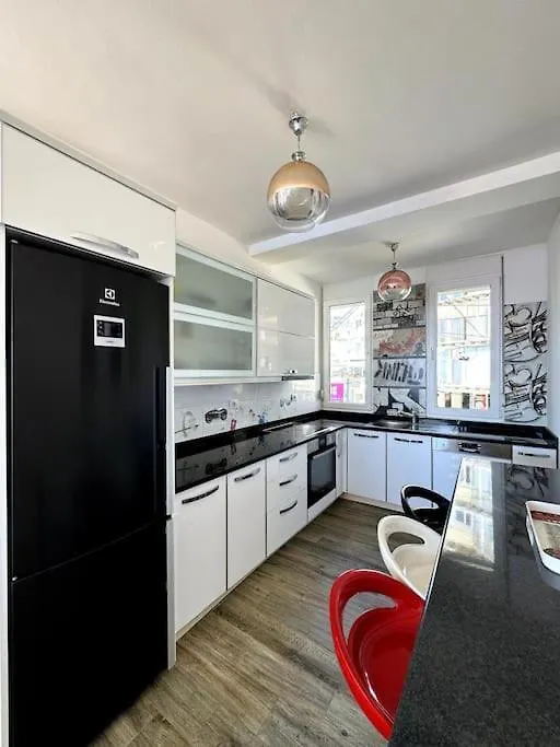 Elena - Luxury Diva Apartment Sarandë
